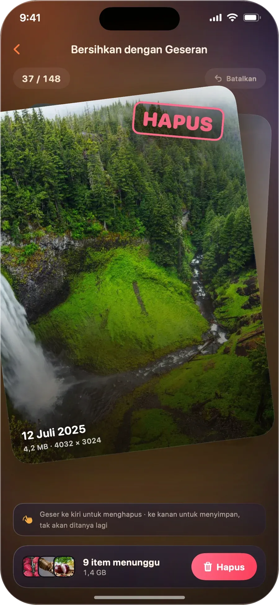 Layar Bersihkan dengan Geseran di DustFox